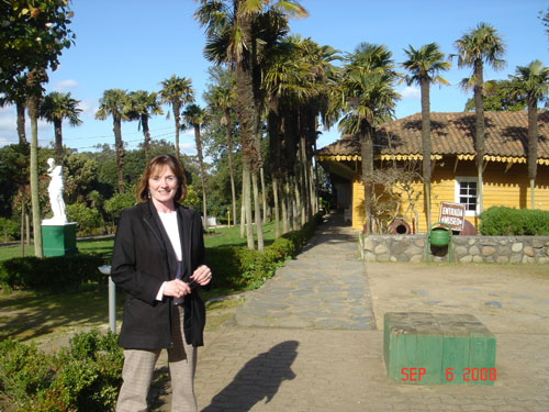 vicki at Parque Pedro del Rio Zadartu